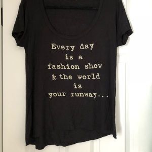 Jondie boutique fashion top
